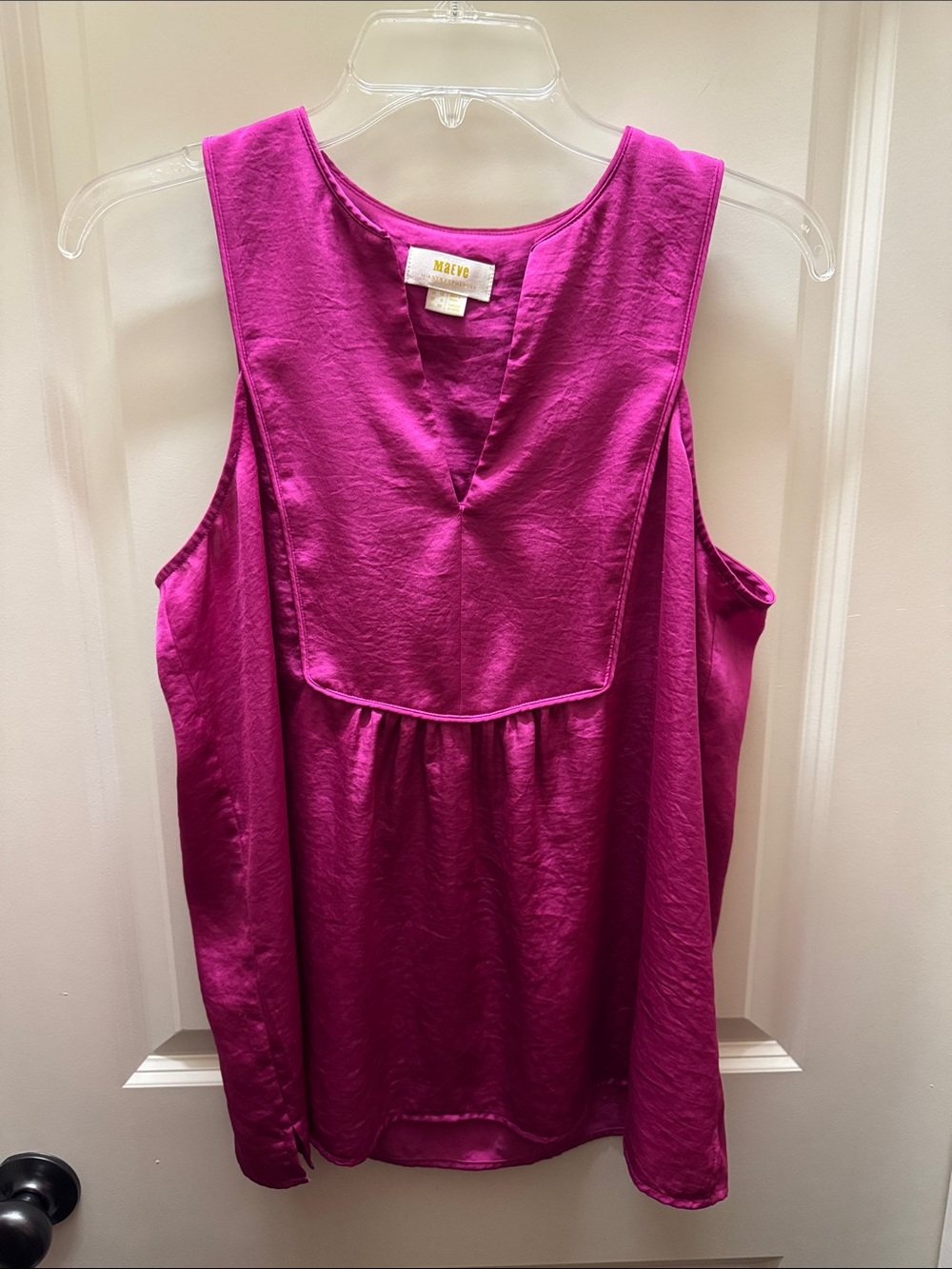 Maeve by Anthropologie Sleeveless V-Neck Camisole in Magenta